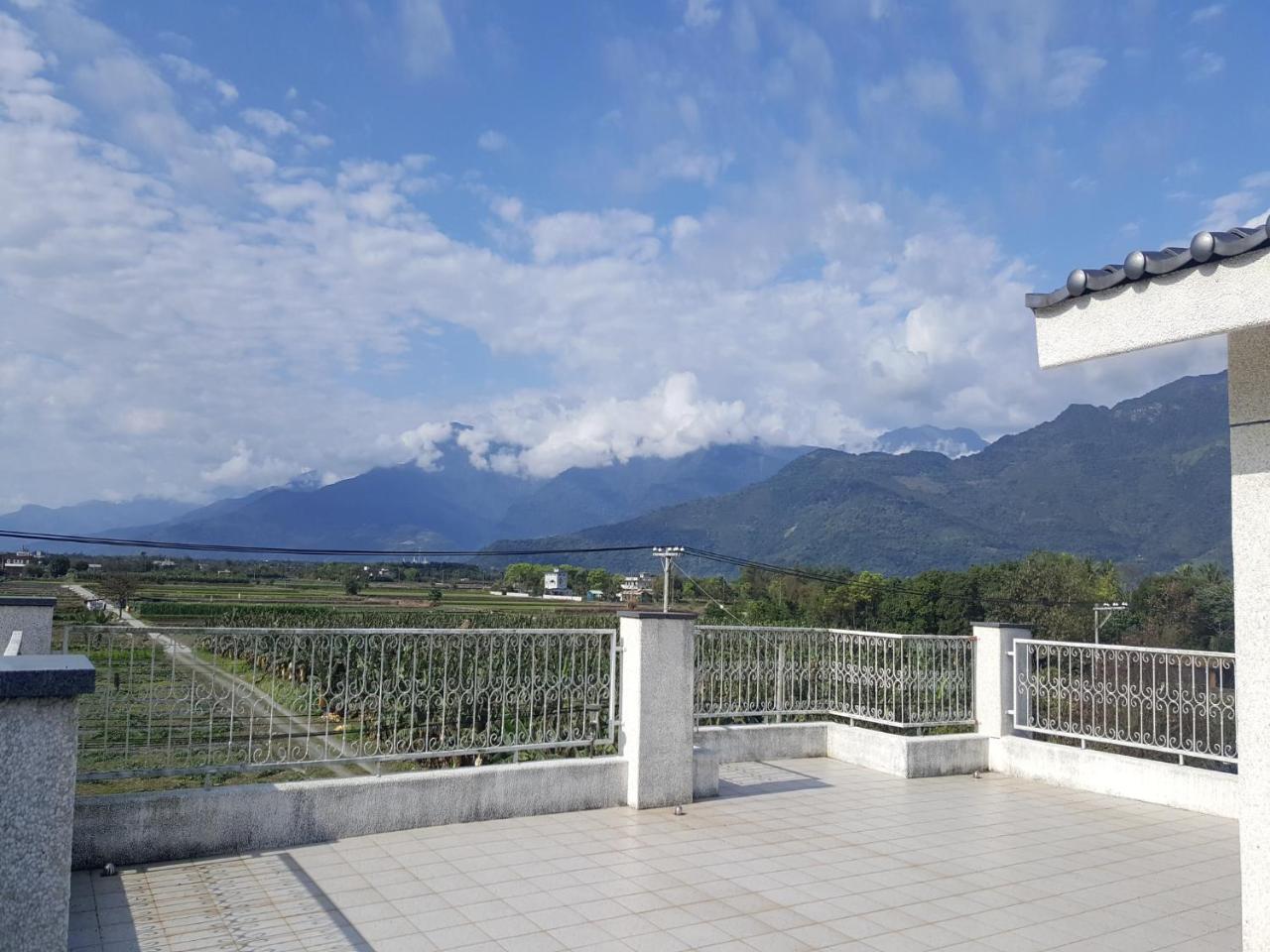 Yi Tian Homestay Fenglin Dış mekan fotoğraf